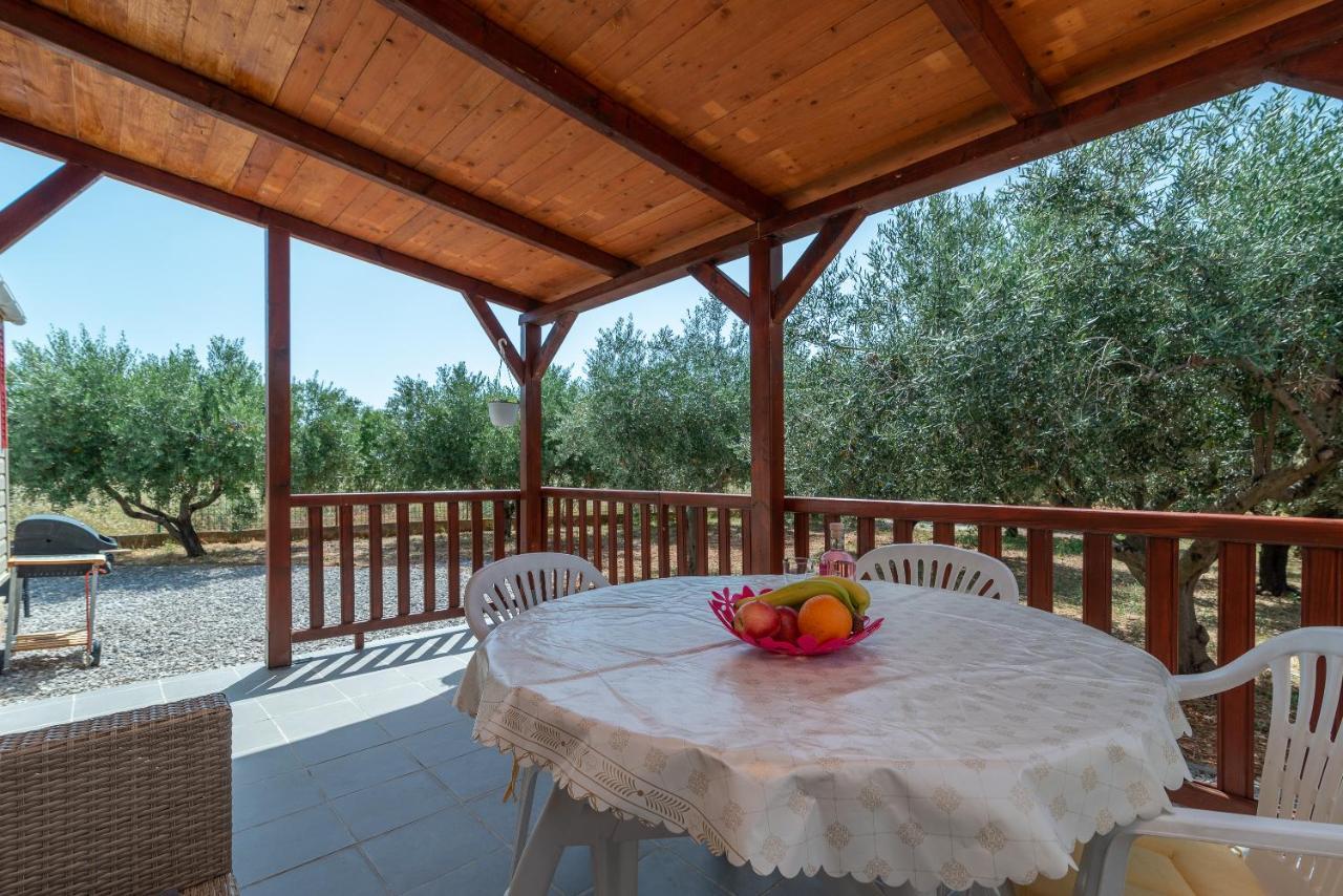 'Olive Grove' Camping House-Near The Beach Divulje Exterior photo